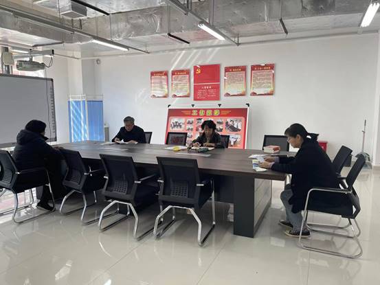 说明: E:\实验实训中心支部文件\2022年党支部活动\活动记录\2022.3.1\照片\2e9c80c1f4dee8a044c6b0966e8ed73.jpg